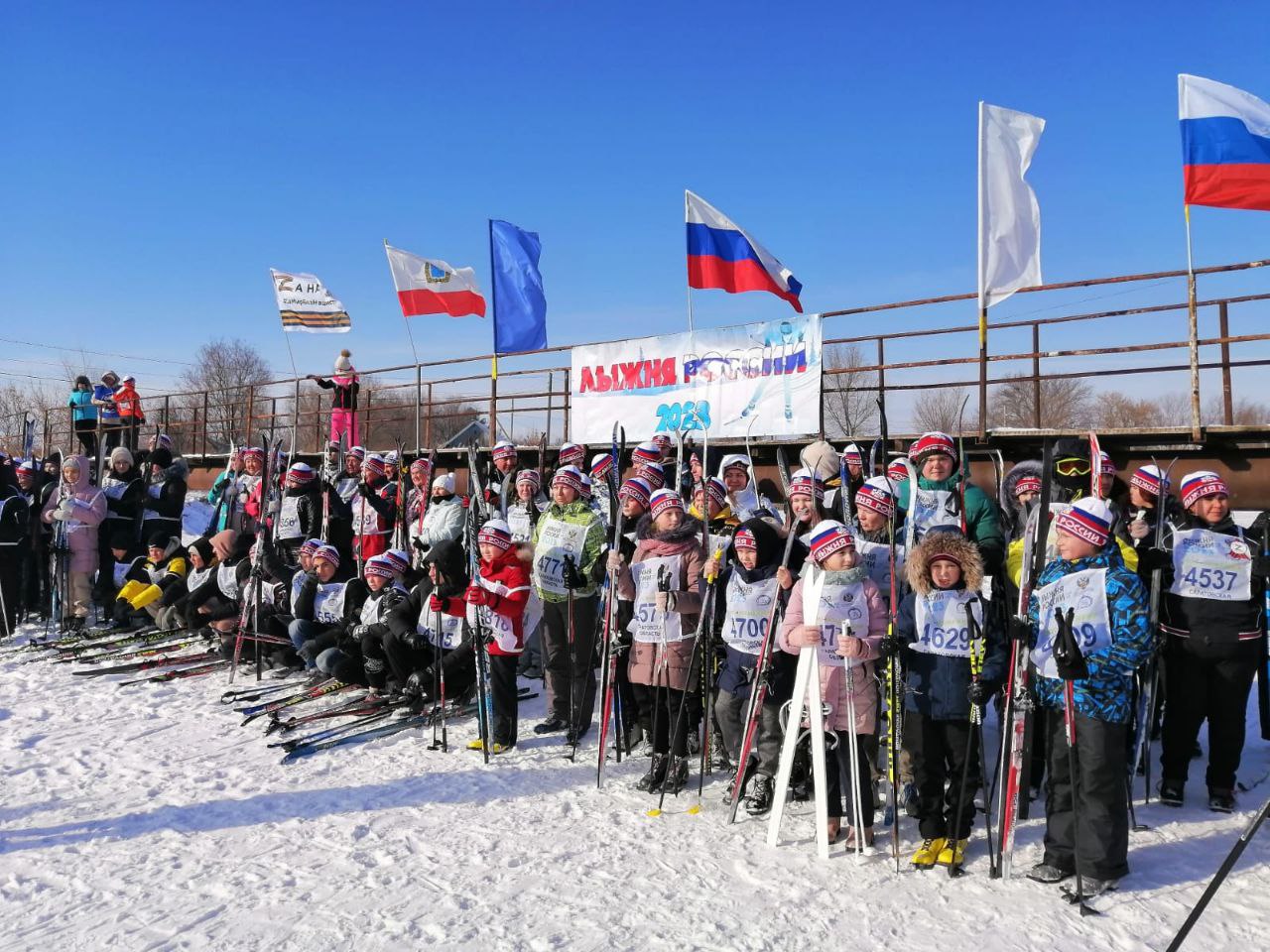 В поселке Горный прошли лыжные гонки.