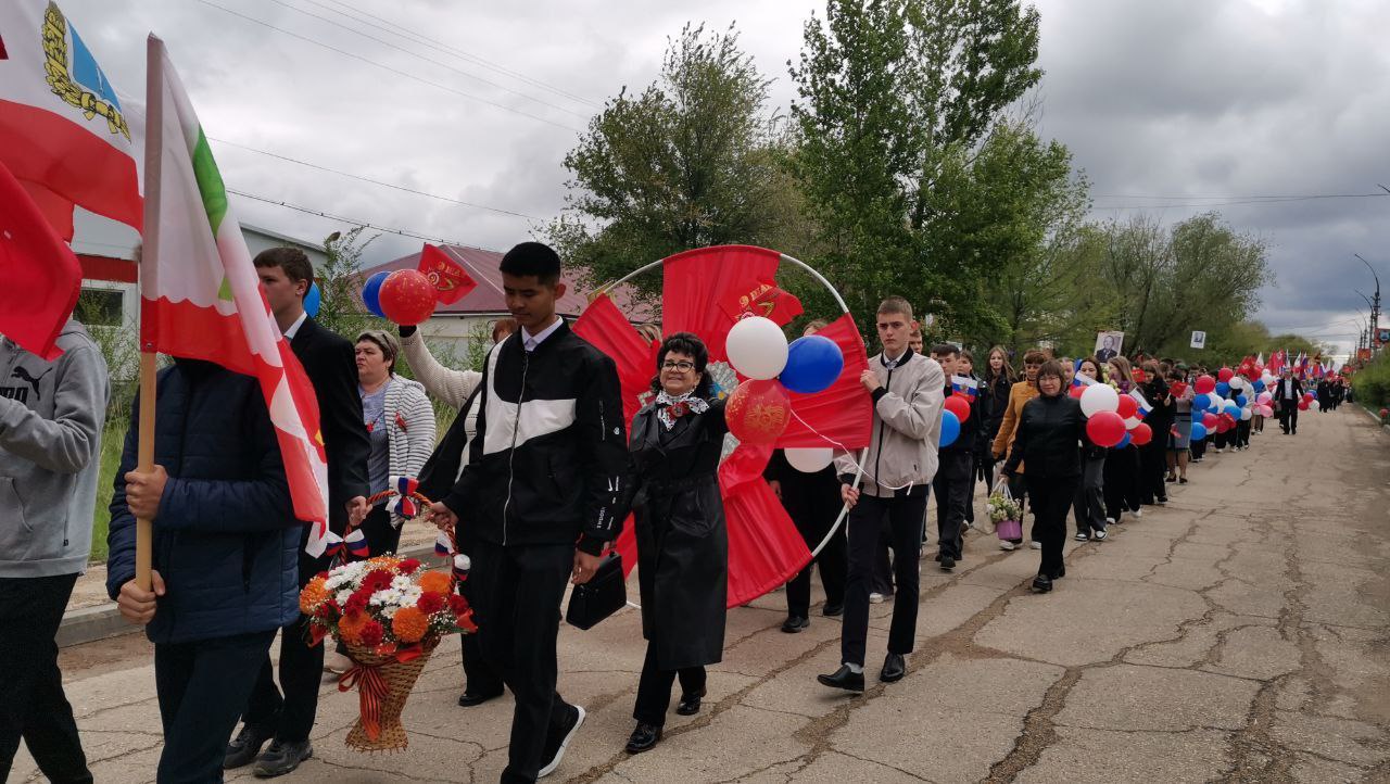 Торжественный митинг, посвящённый 80-й годовщине Великой Победы  состоялся сегодня на Центральной площади поселка Горный.