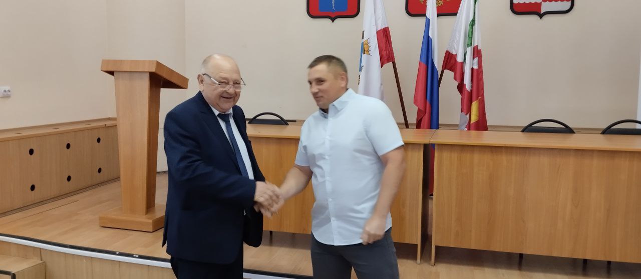 На утренней планерке в администрации Краснопартизанского района - об актуальных задачах.