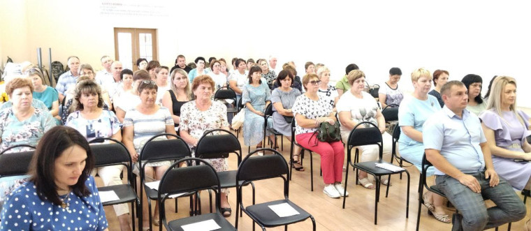 Подведены итоги социально-экономического развития Краснопартизанского района за 1 полугодие 2024 года и обозначены задачи на 2 полугодие. Подведены итоги социально-экономического развития Краснопартизанского района за 1 полугодие 2024 года и обозначены задачи на 2 полугодие.
