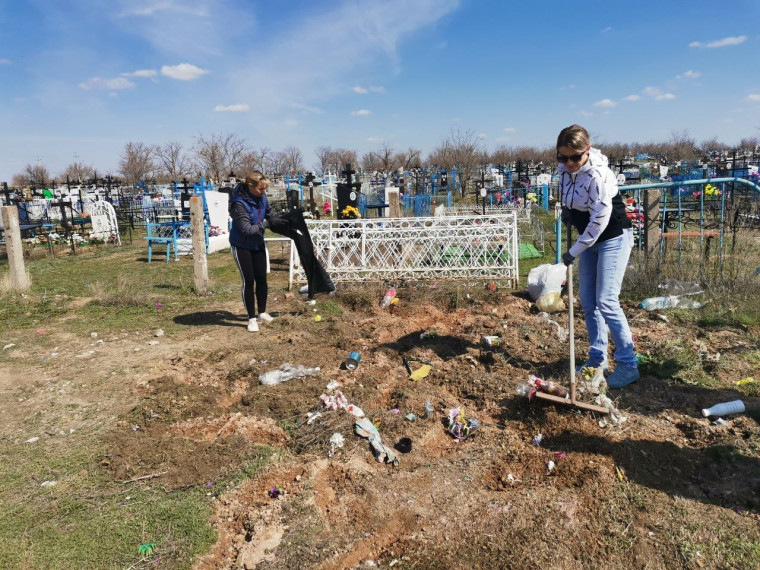 В Краснопартизанском районе продолжается месячник по благоустройству. В Краснопартизанском районе продолжается месячник по благоустройству.