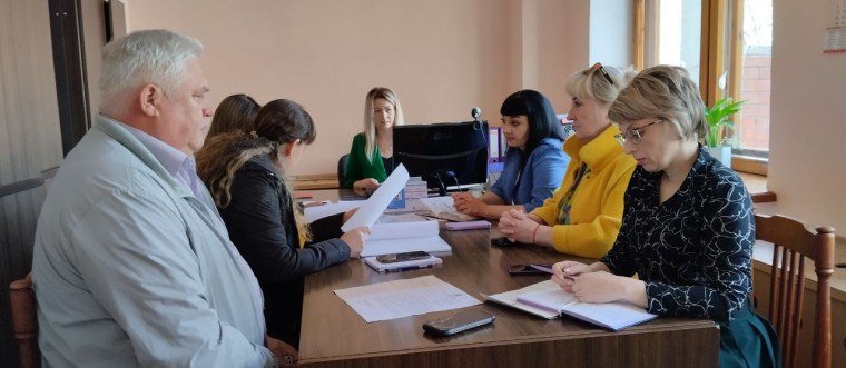 За ненадлежащее исполнение родительских обязанностей штраф. За ненадлежащее исполнение родительских обязанностей штраф.