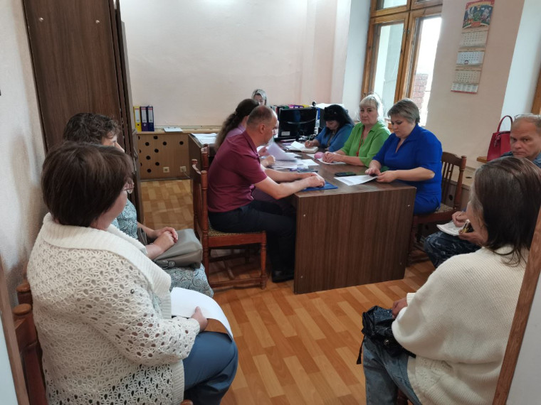Состоялось 13 заседание комиссии по делам несовершеннолетних. Состоялось 13 заседание комиссии по делам несовершеннолетних.